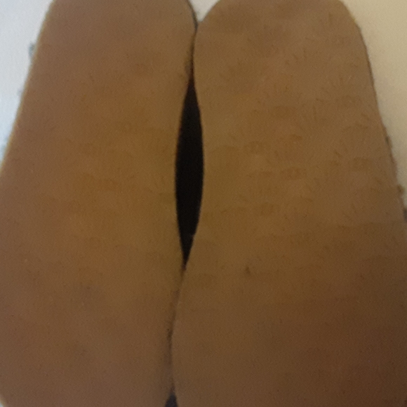 Ugg slip on fur slides nwot - Picture 4 of 6